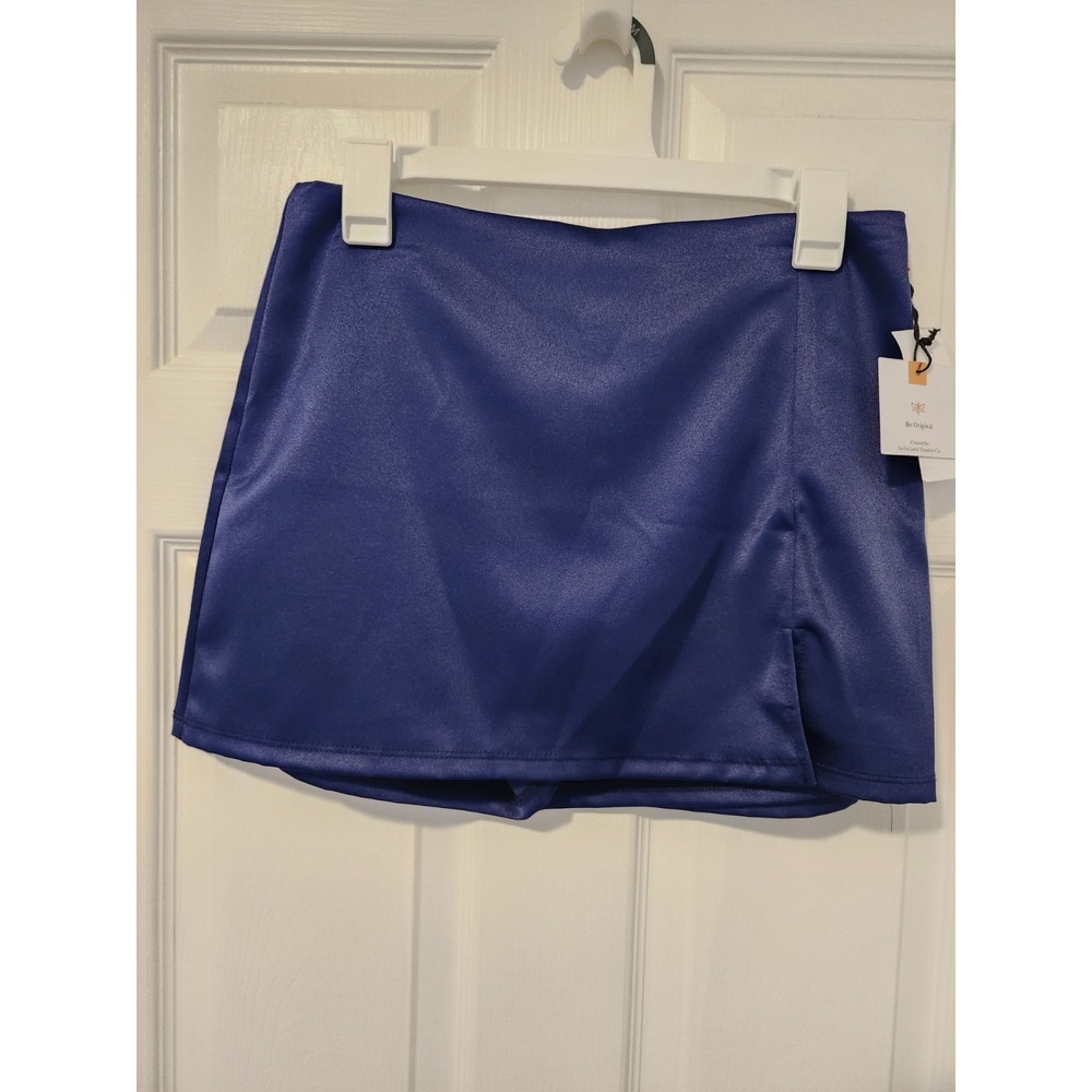 Be original size medium skort Y2 K NWT School Preppy